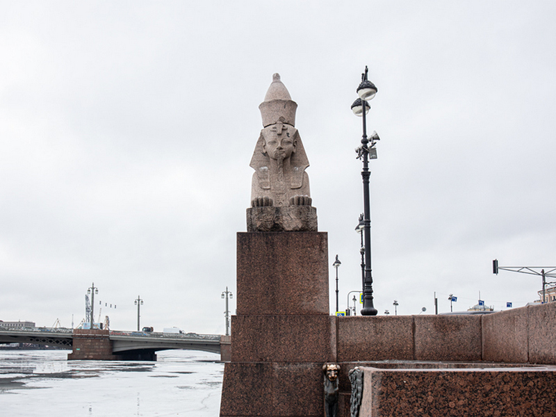 Загадочный Петербург с шампанским! (с ужином и концертной программой "Татьянин день" в банкетном зале «Подкова»)
