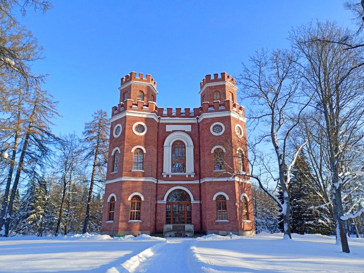 Весенняя прогулка по Александровскому парку и дворцу в Царском Селе