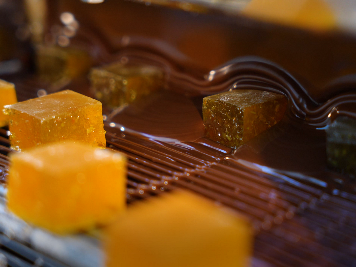 Новинка! Родина легендарных десертов: прошлое и настоящее производства «Север-Метрополь» (с дегустацией и чаепитием)